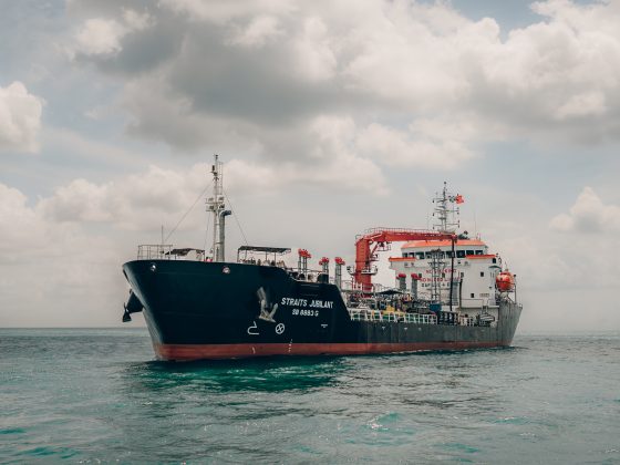 STB-02_pp_Bunkering_Singapore_Bunker_barges Mass_flow_meter_Singapore